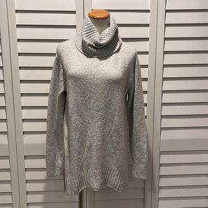 BP NWT Turtleneck oversized Grey Light Heather Sweater